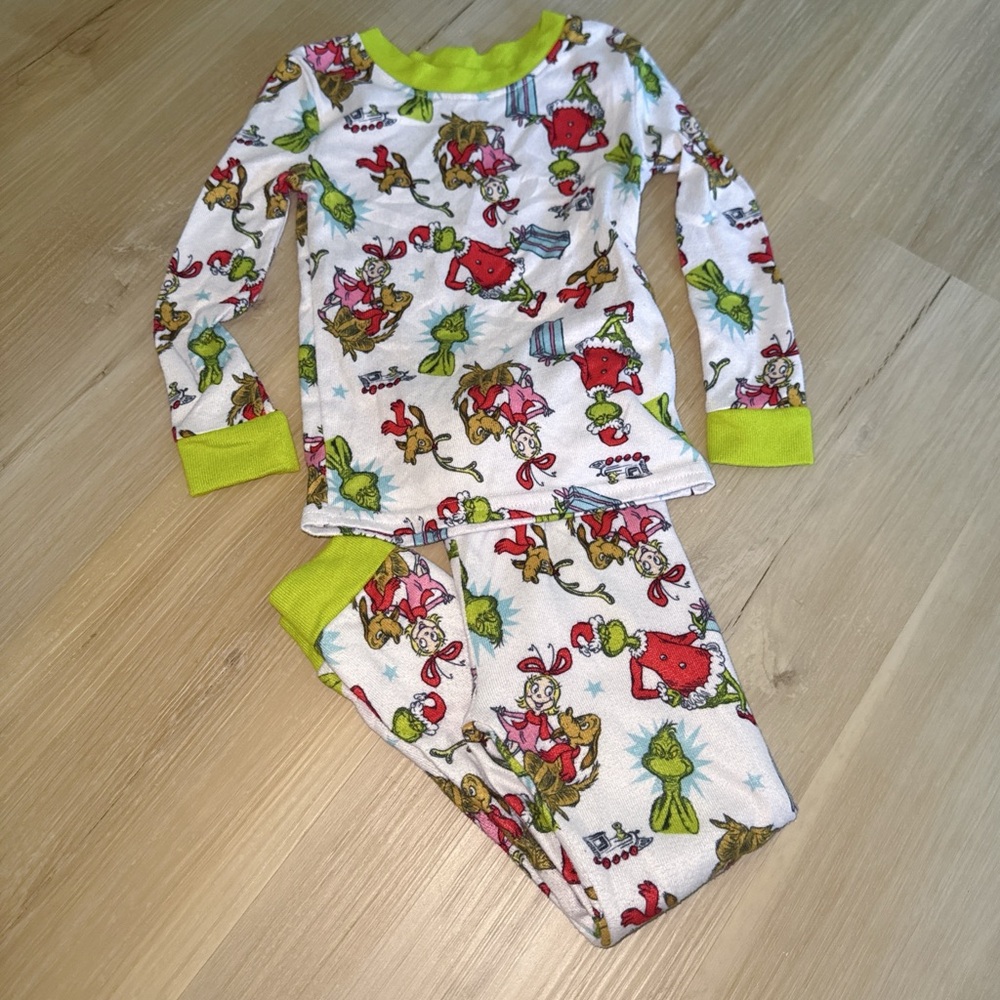 The Grinch Christmas Pajamas Set Long Sleeve Pants toddler size 5T